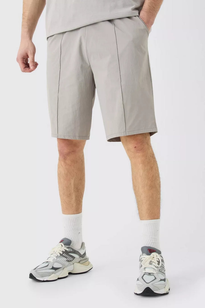 BOOHOOMAN ELASTICATED WAIST PINTUCK SEAM NYLON SHORT