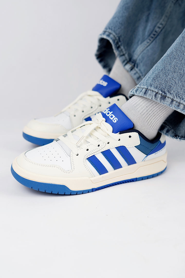 Adidas New Entrap Forum Trainers in Off White and Blue