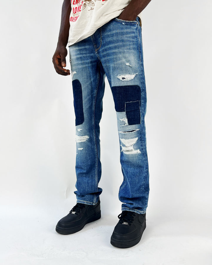 Guess multi patch jeans in blue