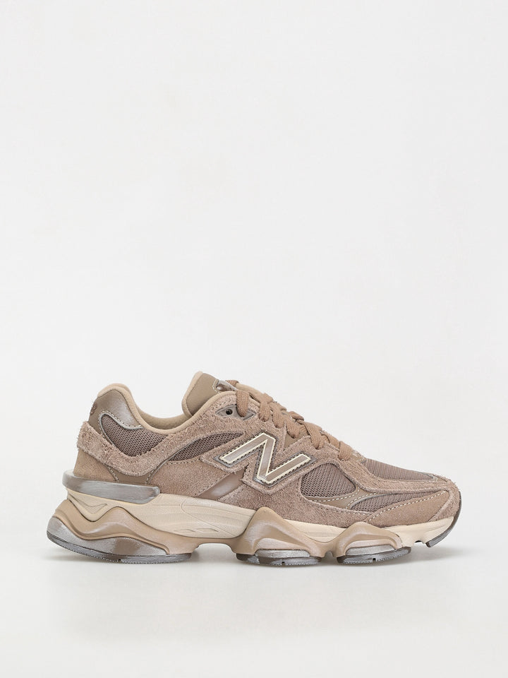 New Balance 9060 Trainers in Mushroom