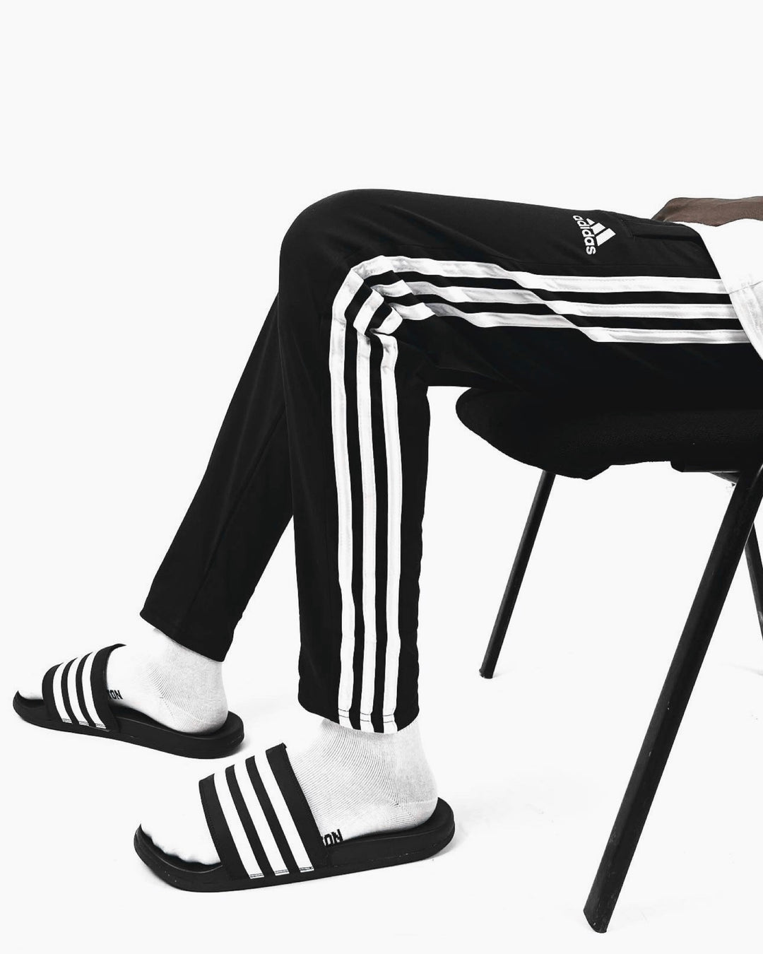 Adidas Adicolor Classic Trackpants in black