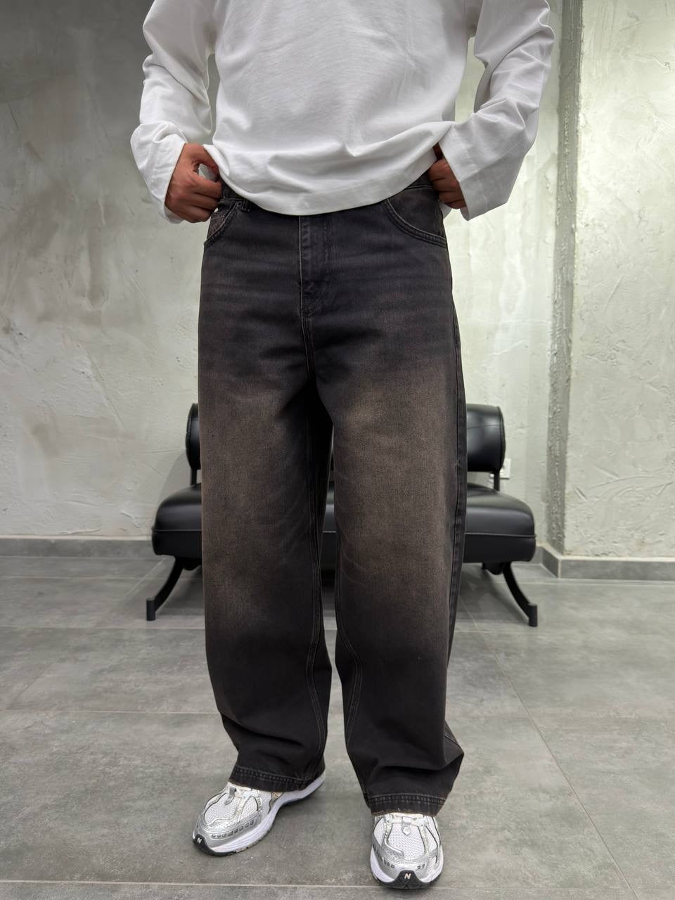 Difransel baggy jeans in stone wash black