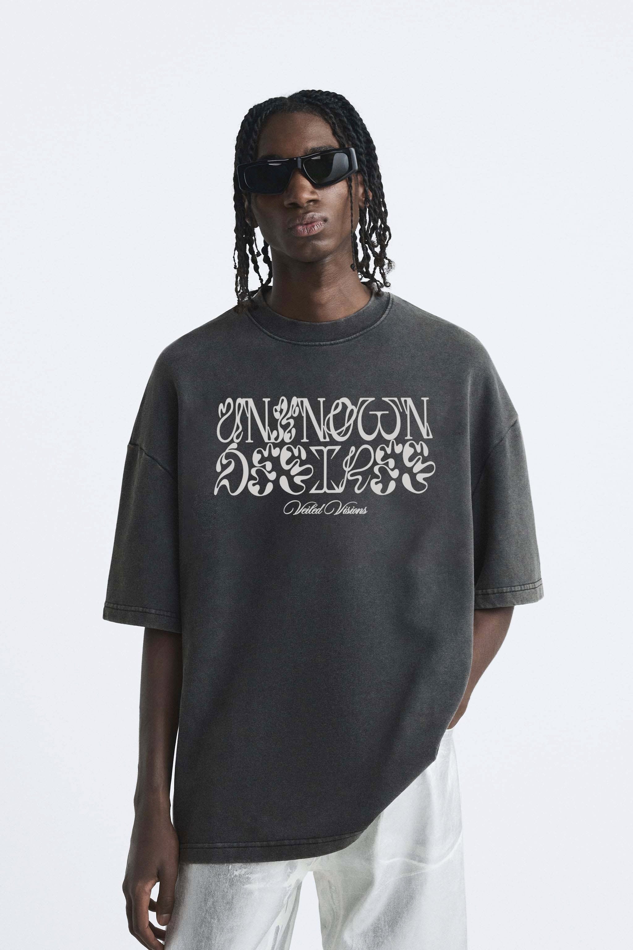 Maglietta Uomo Lucifer Morningstar – What Is It That You Really Desire – T-Shirt Originale Fatta A Mano