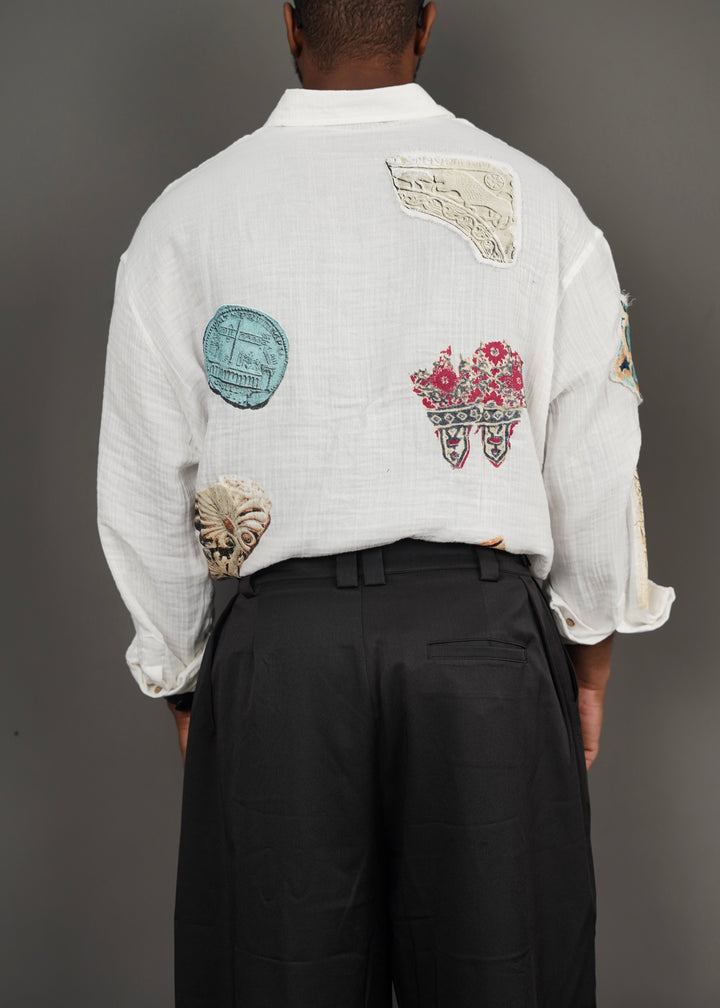 2512 Floral Patched Longsleeve Shirt in White