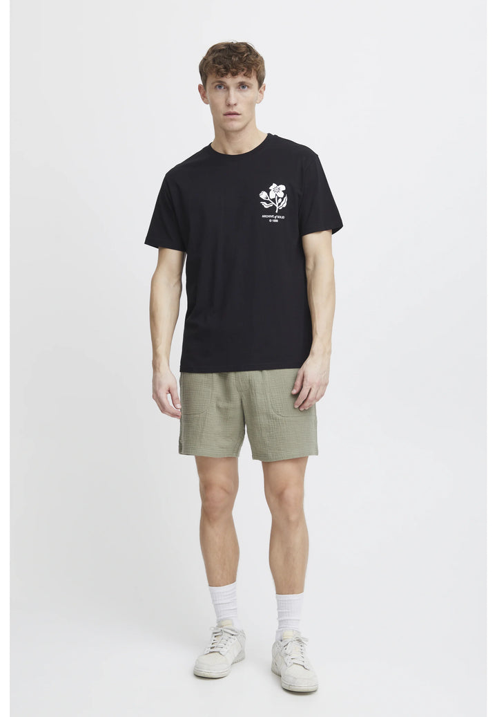 Solid Fulton T-shirt in black