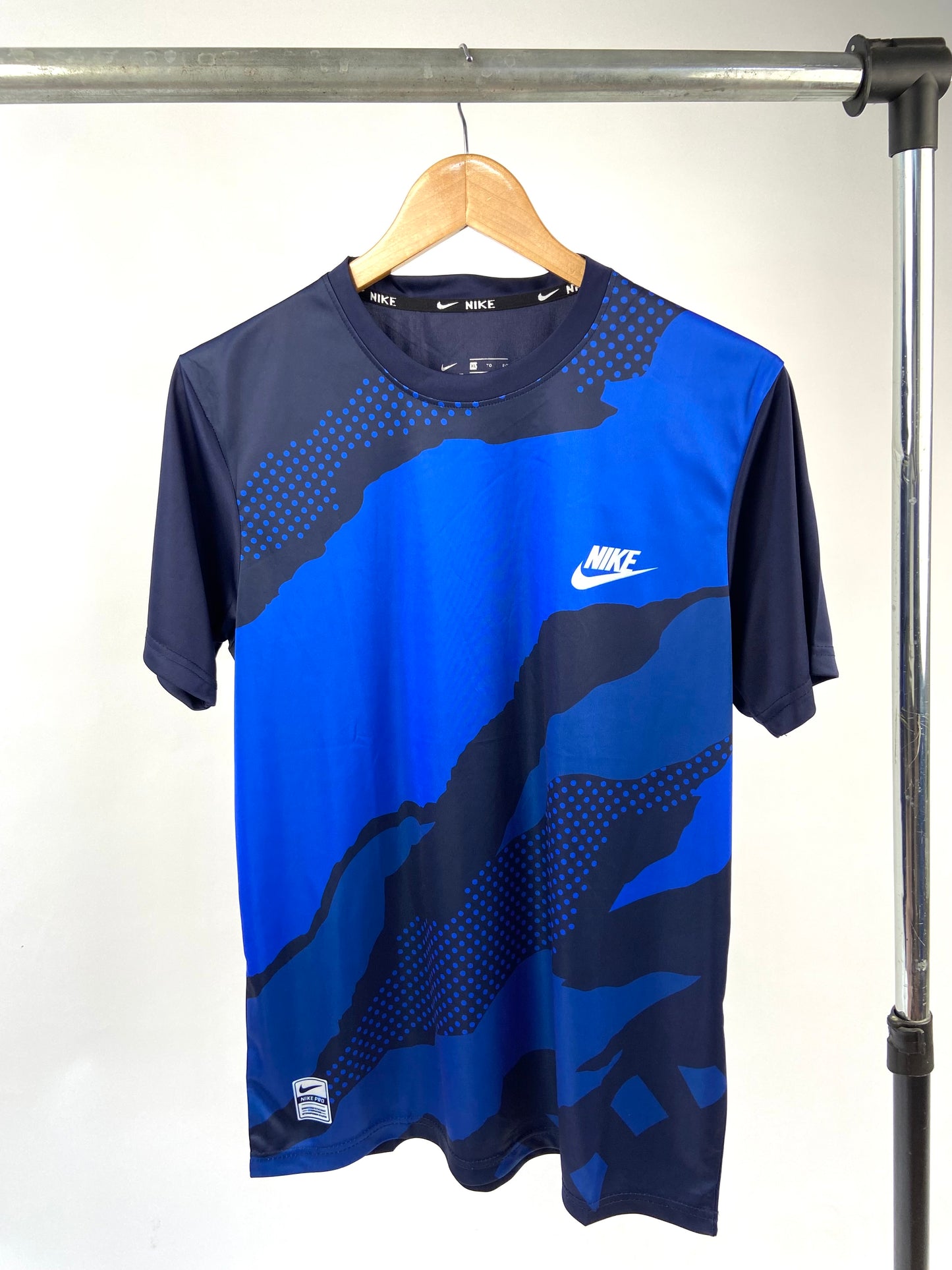 womens navy blue nike shirt