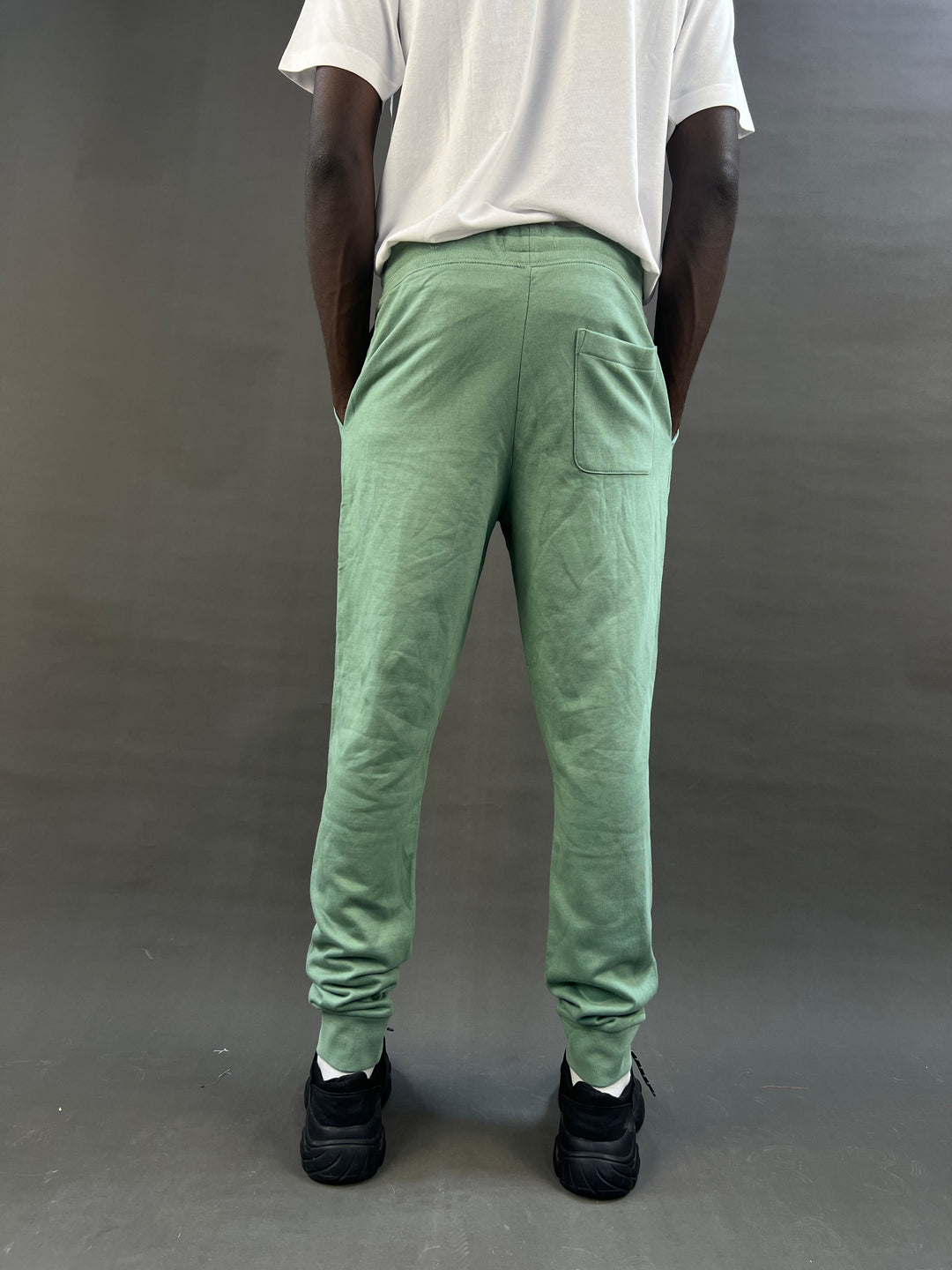 Jogger pants in green