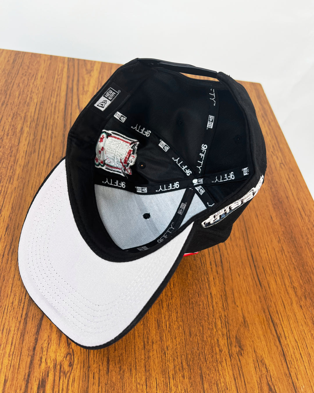 Boston Red Sox two patch 9fifty Adjustable Snapback in black