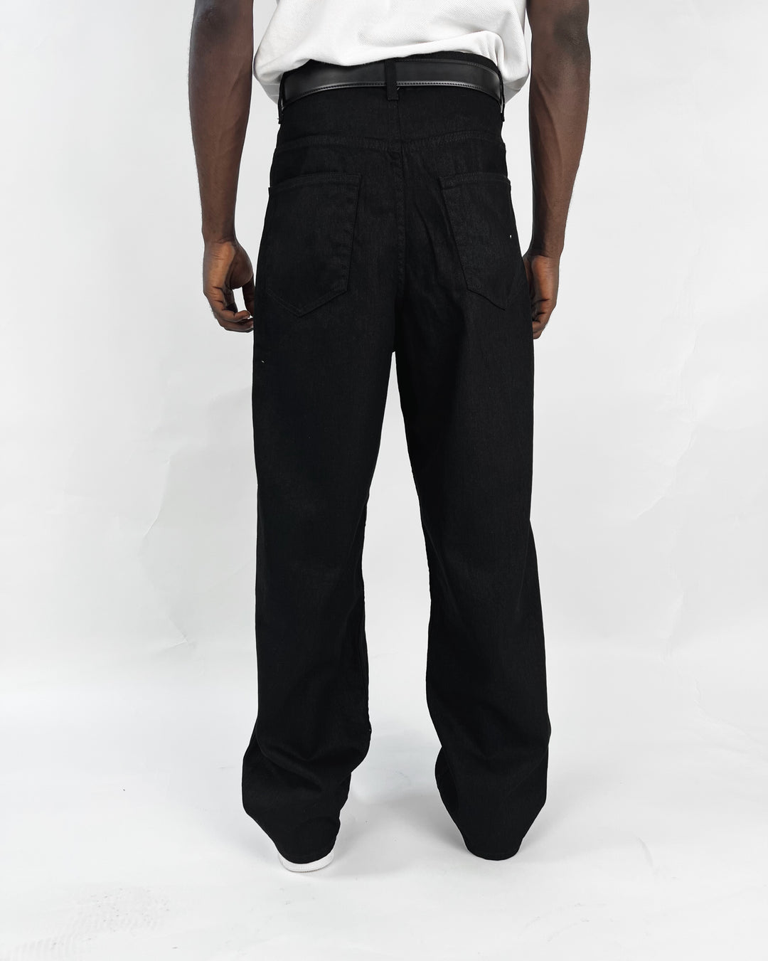 GIESTO baggy jeans in solid black