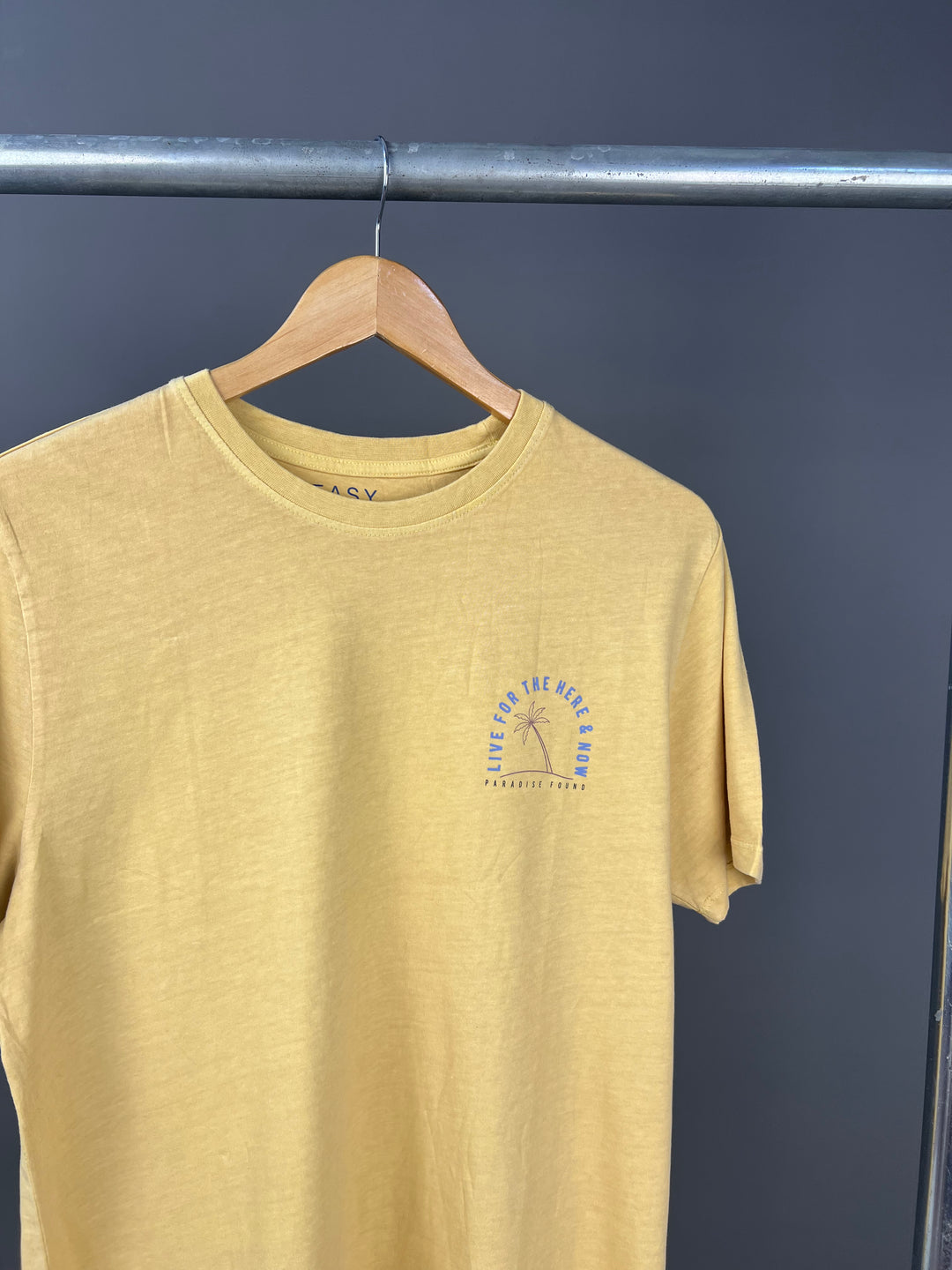 Easy paradise life t-shirt in yellow