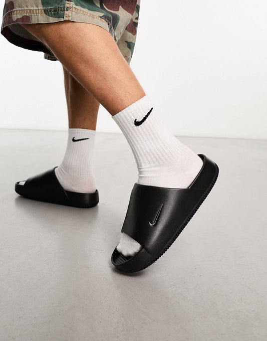 Nike Calm Slides in black