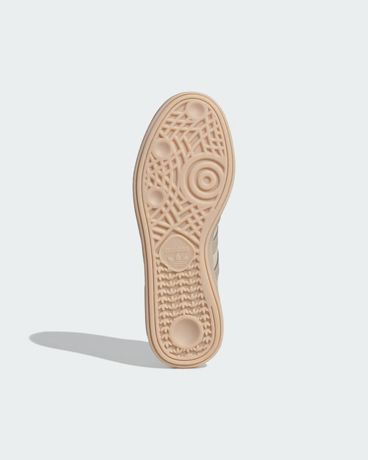 Adidas Handball Spezial Trainers in cream