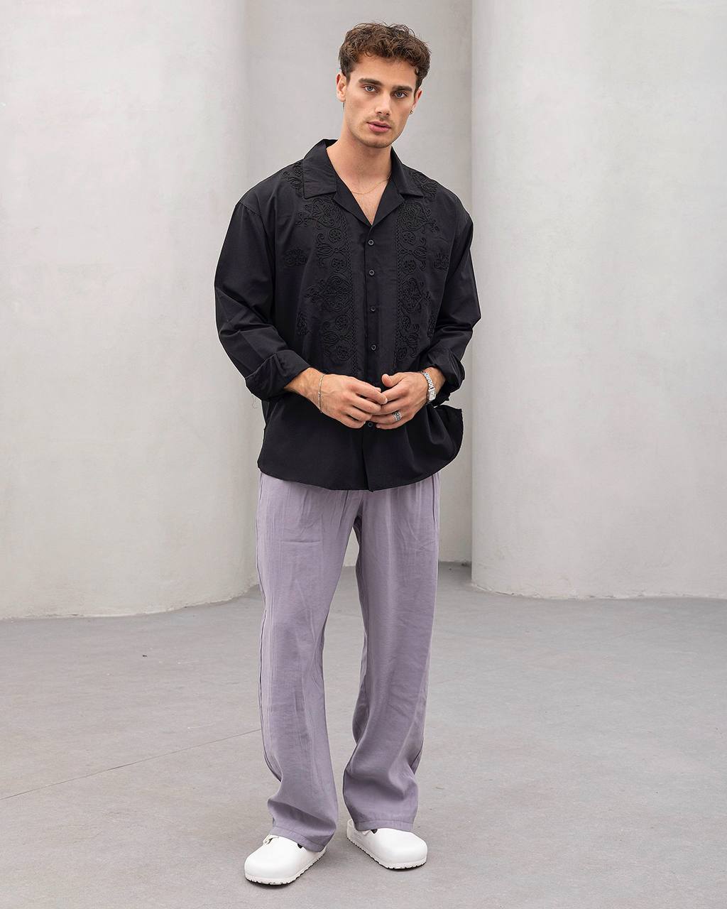 2morrow Floral Lace Panel Shirt in Black