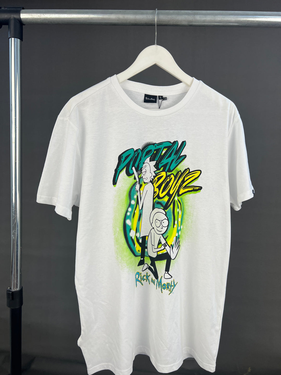 Rick & Morty portal boyz T-shirt in white