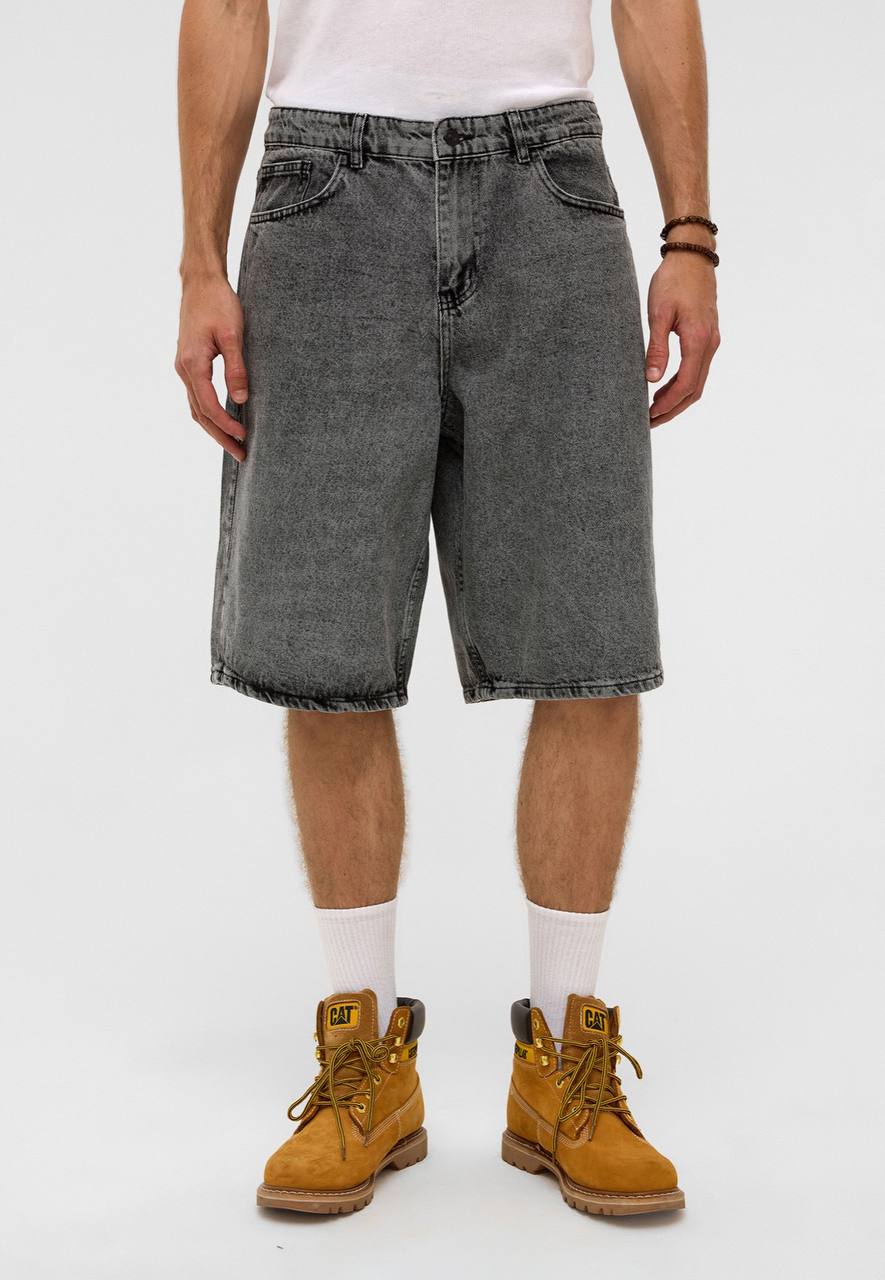 Vamos Baggy Jeans Shorts in Grey