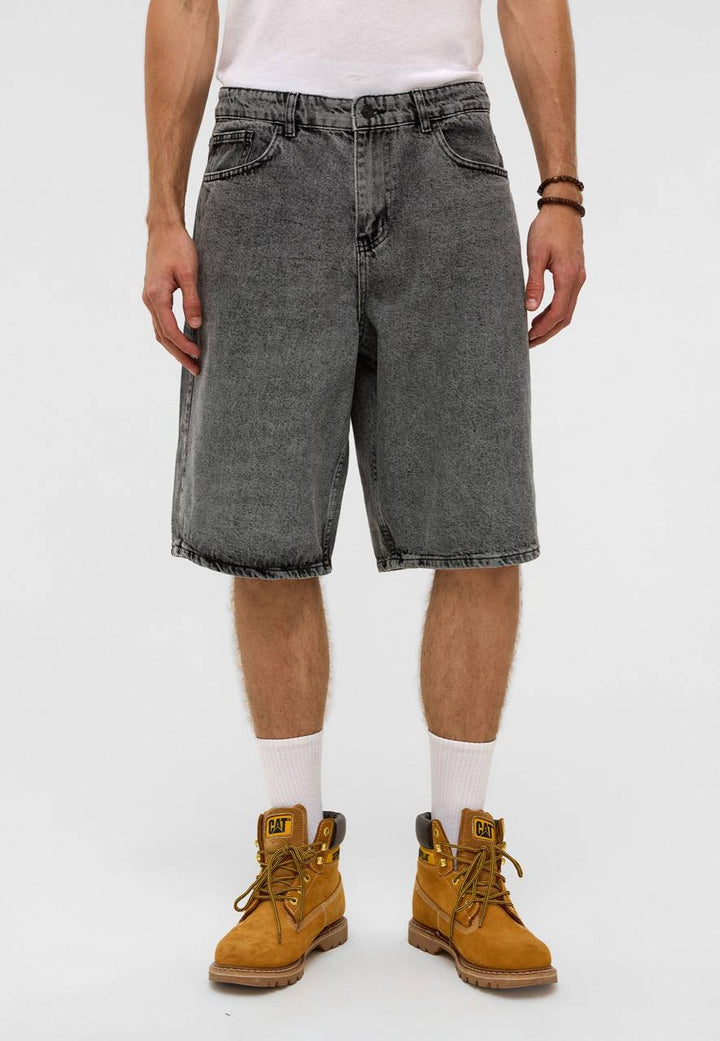 Vamos Baggy Jeans Shorts in Grey