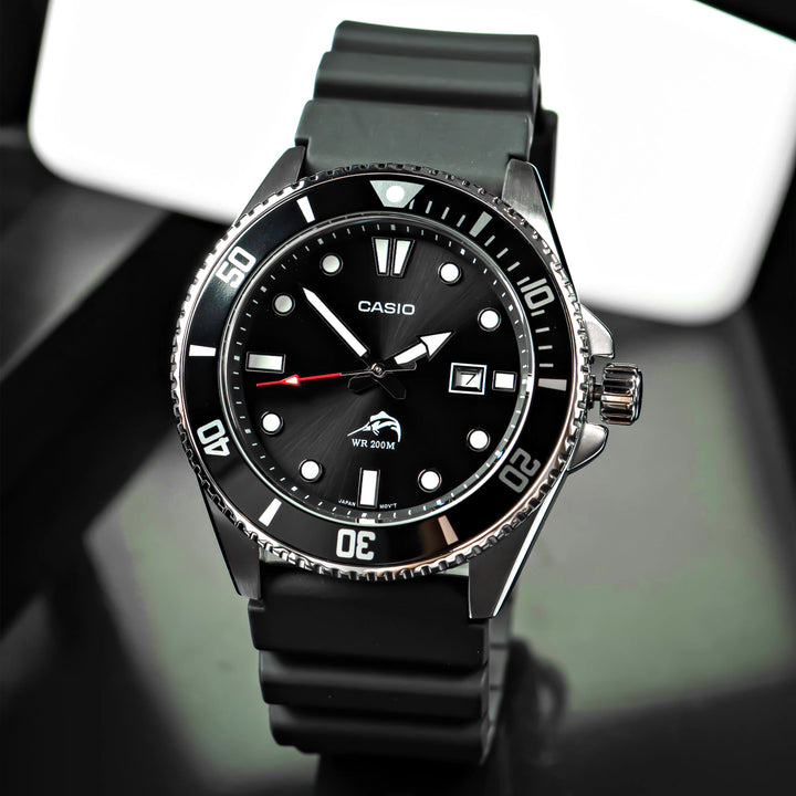 Casio Men's Black Dive-Style Sport Watch MDV106-1AV