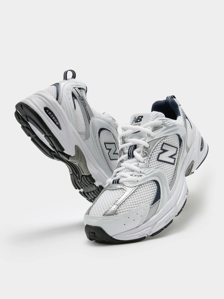 New Balance Unisex 530 Trainers in White & Black