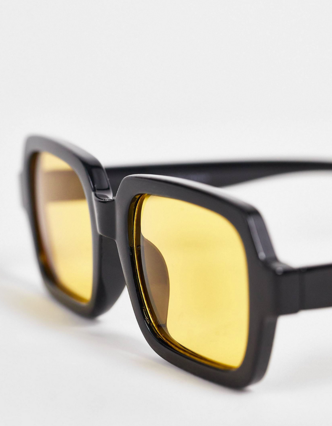 Acetate wide frame sun glasses with yellow lens