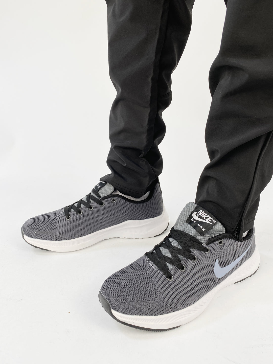 Nike air zoom textured grey trainers with white sole