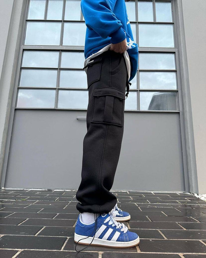 Difransel Cargo sweat pants in black