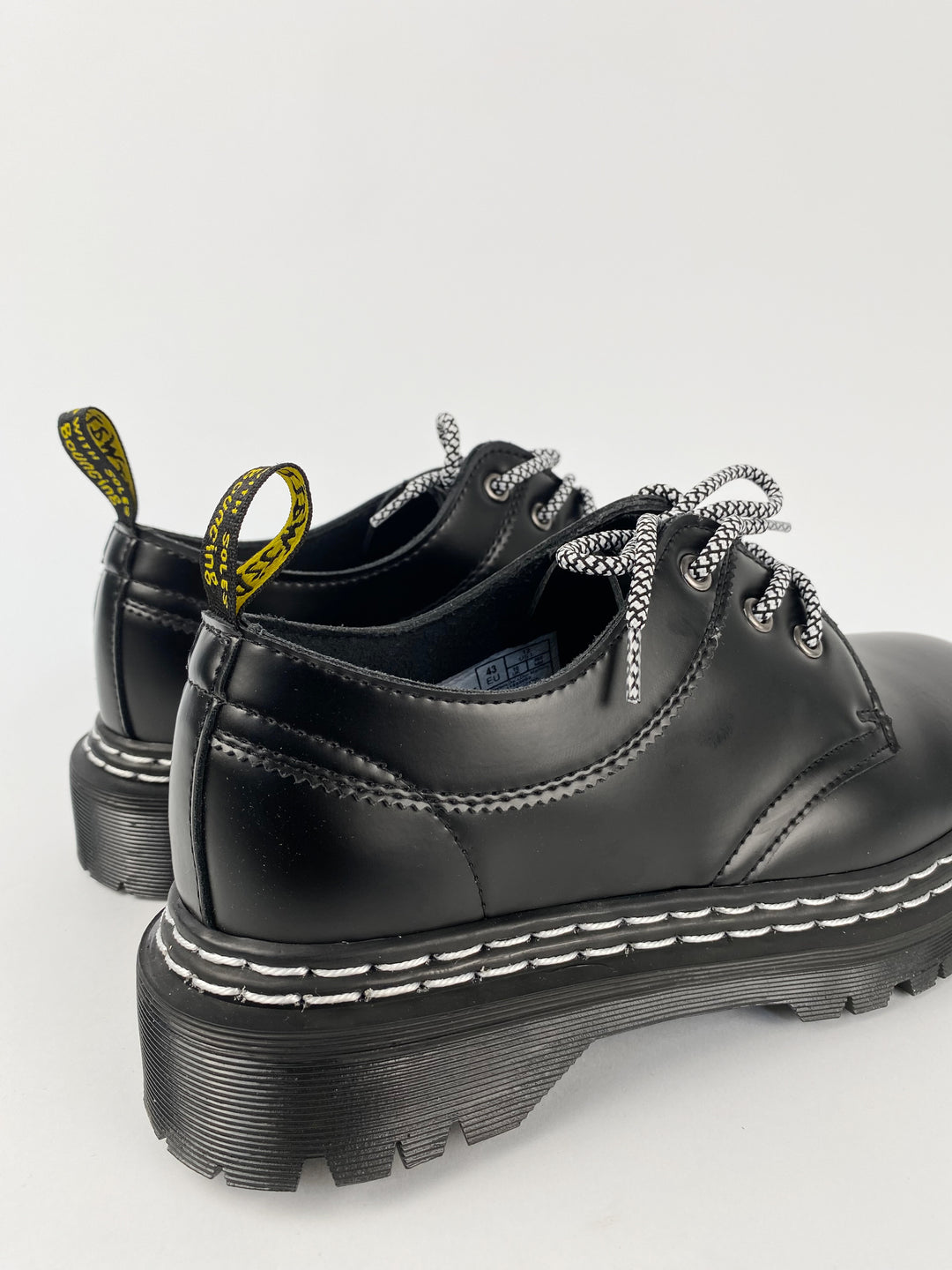 Dr Martens Bex DS black chunky lace shoe