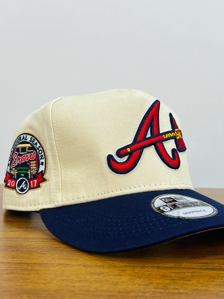 Atlanta Braves MLB Snapback in beige/blue