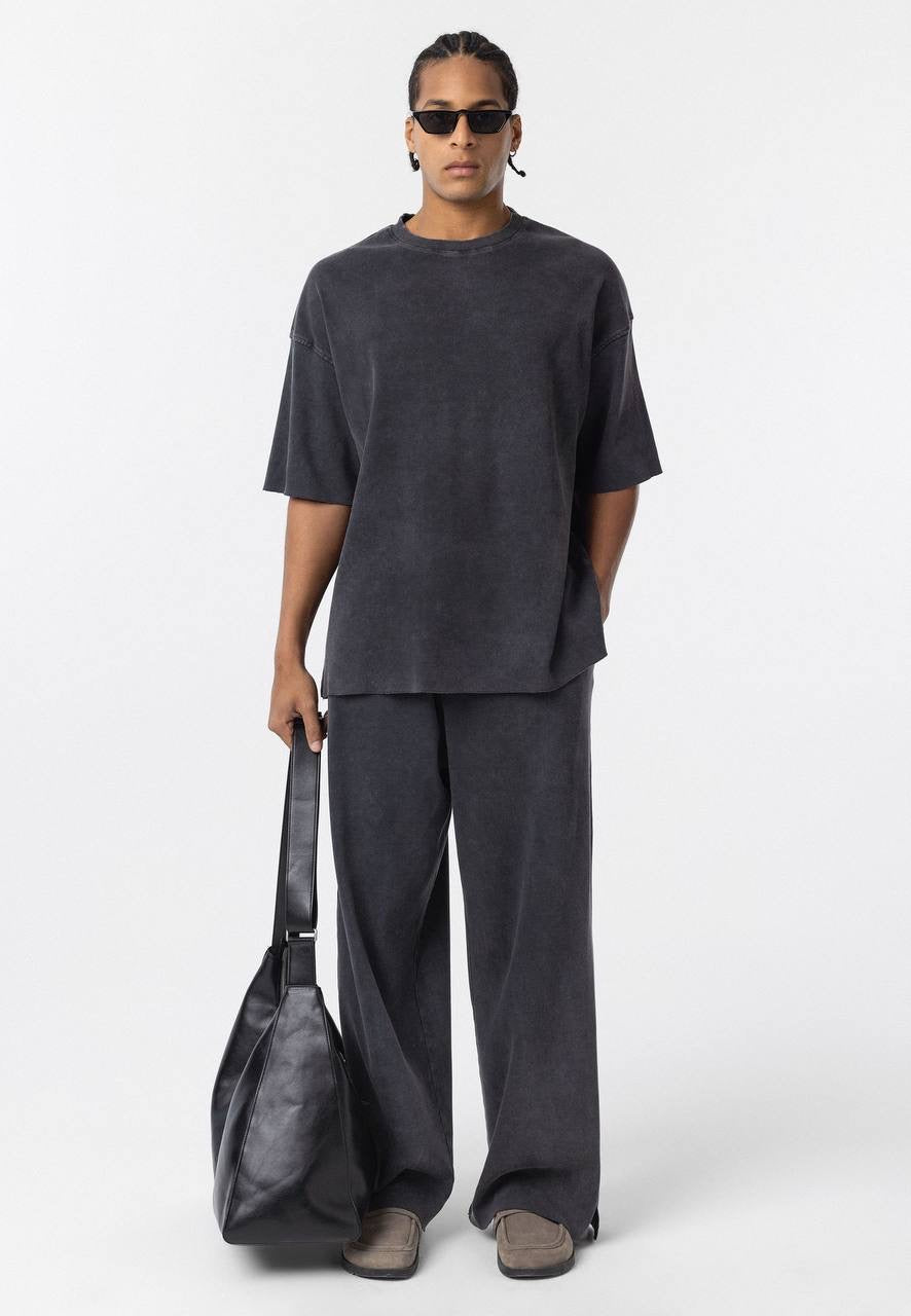 Essence of life washed pants in black