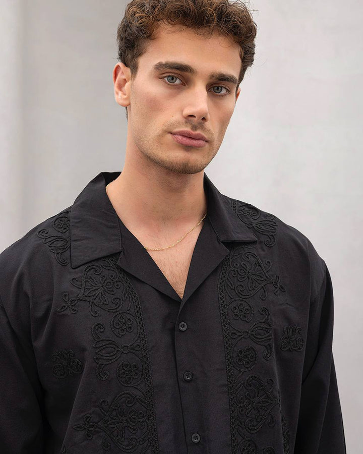 2morrow Floral Lace Panel Shirt in Black