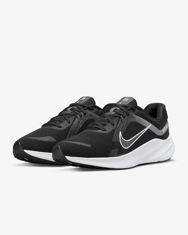 Nike Quest 5 Men's Road Running Trainers