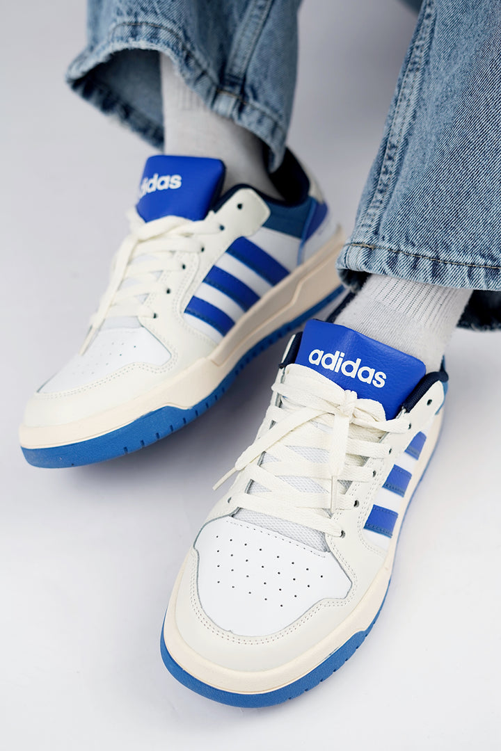 Adidas New Entrap Forum Trainers in Off White and Blue