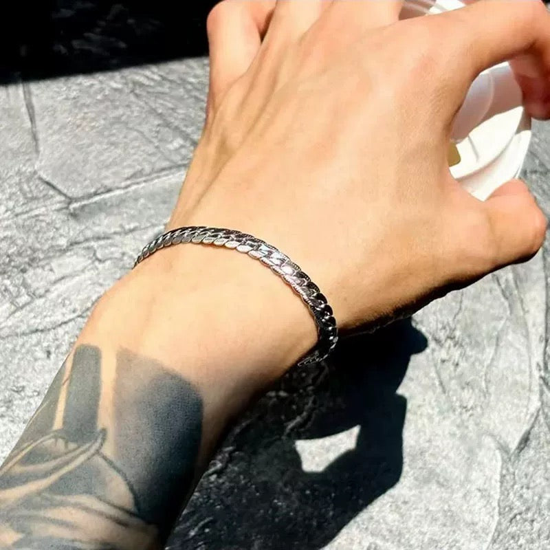 Luna twist bracelet