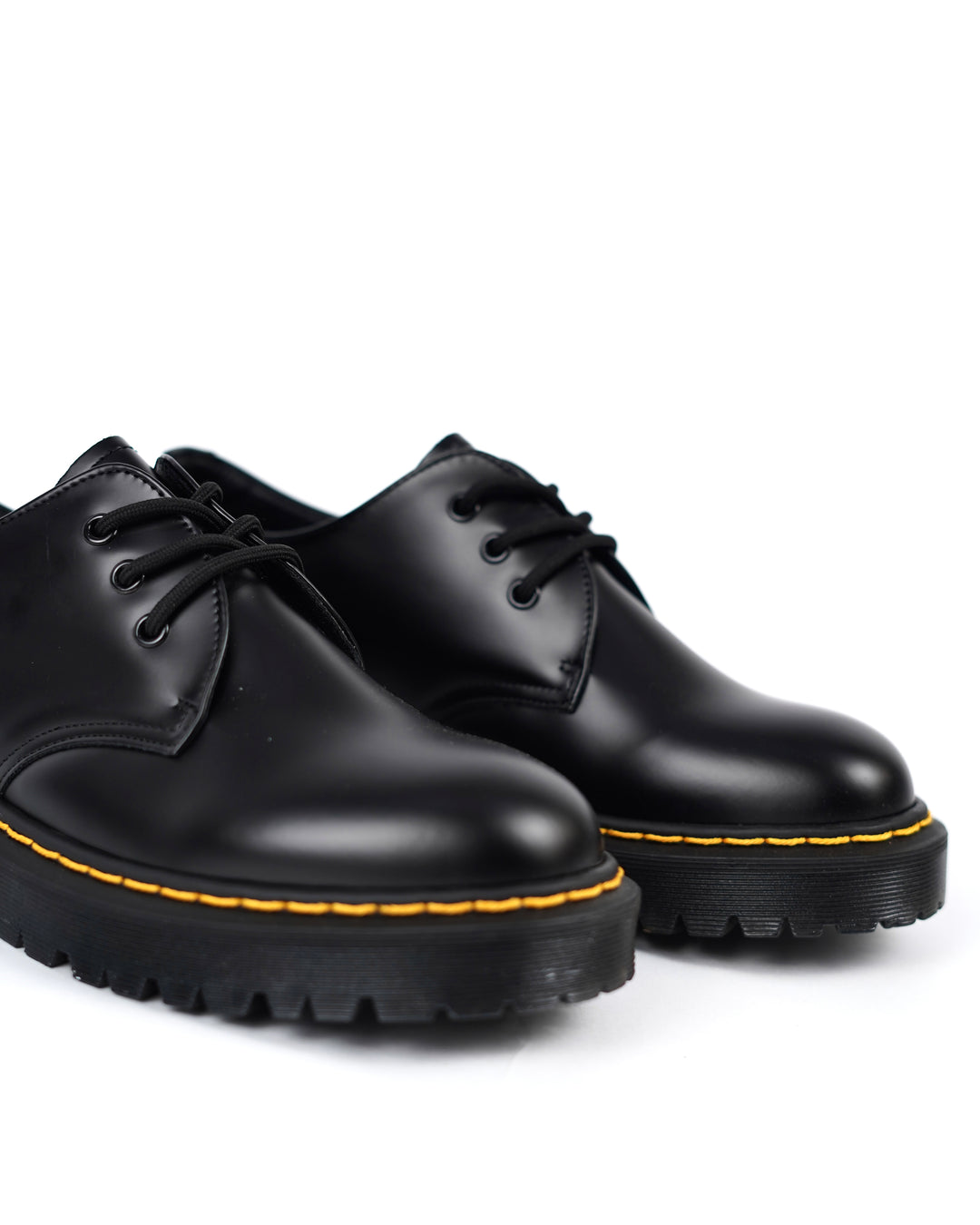 Dr Martens 3 eyed lace up black sole Oxford Shoes