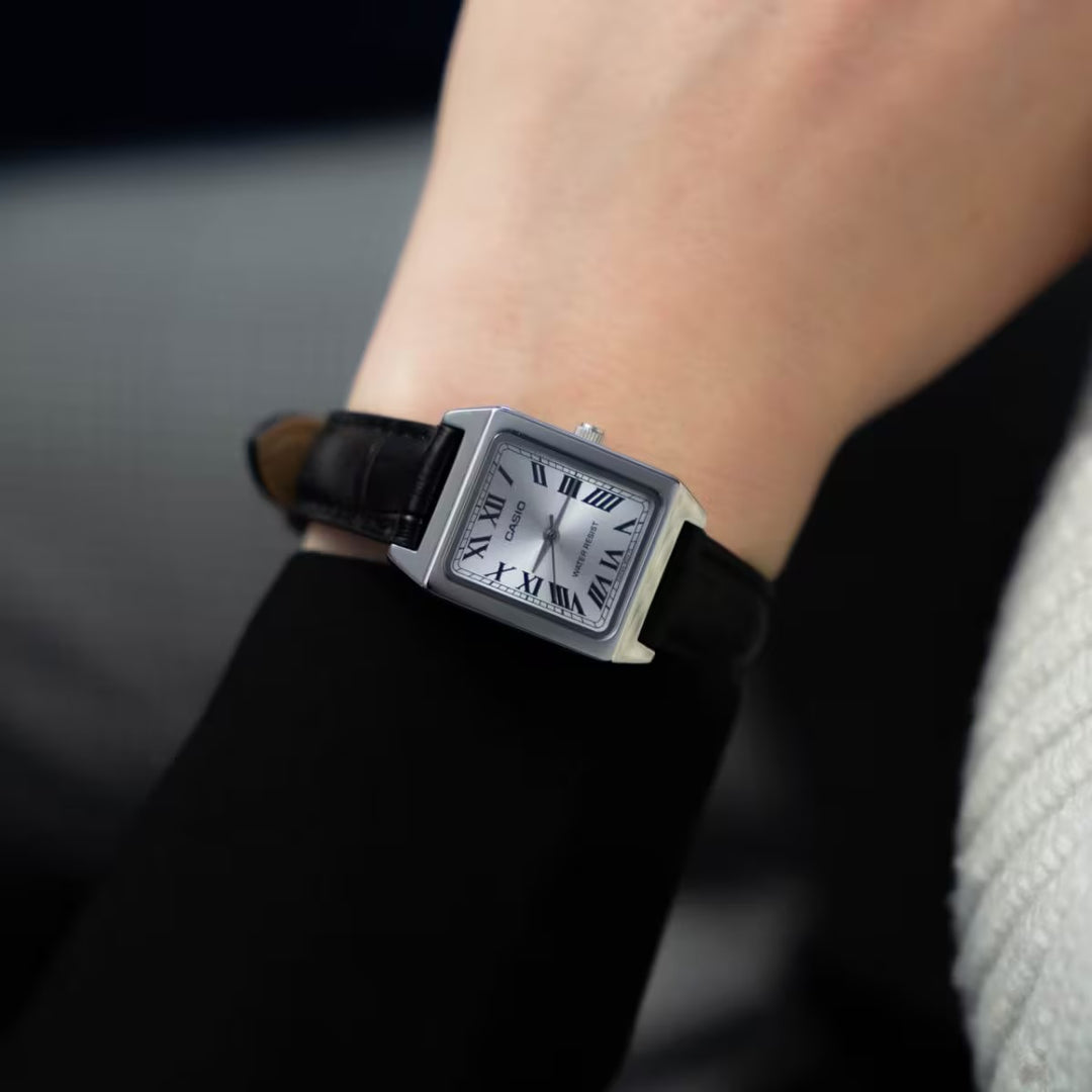 Casio LTP-V007L leather wrist watch in silver