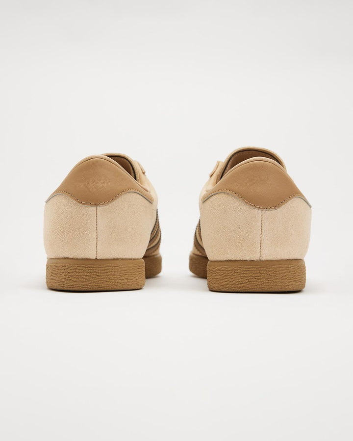 Adidas Original Stradt Samba Trainers in Desert