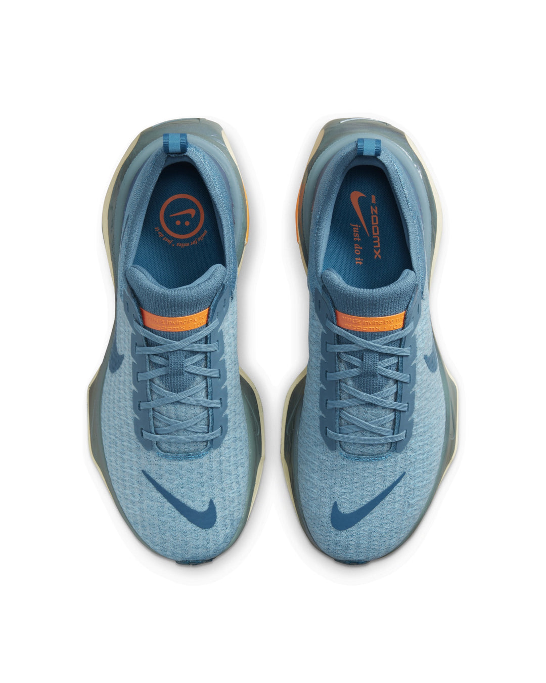 Nike Invincible 3 running trainers in light blue