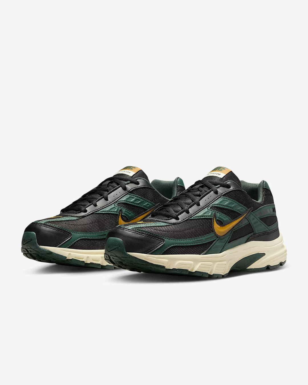 Nike Men’s Initiator Trainers in Green