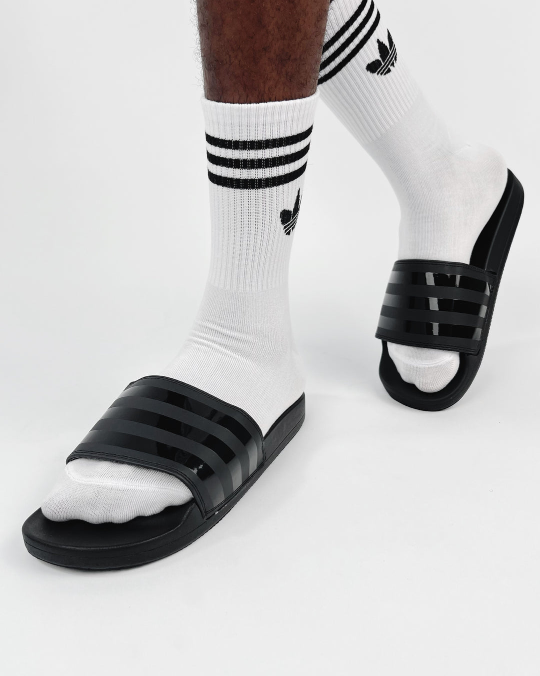 Adidas Adilette Cf Mono Slides in all black Garmisland