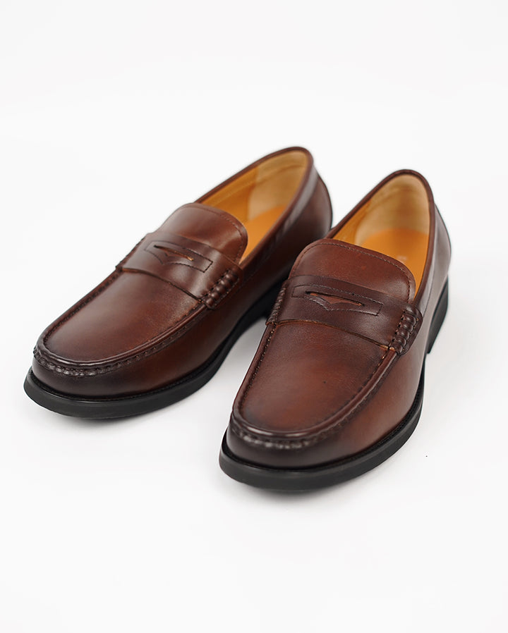 Garm Island Vintage Calf Leather Penny Loafers in Brown