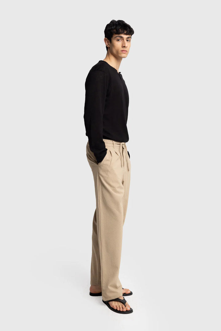 Giesto Gofre roped trousers in beige