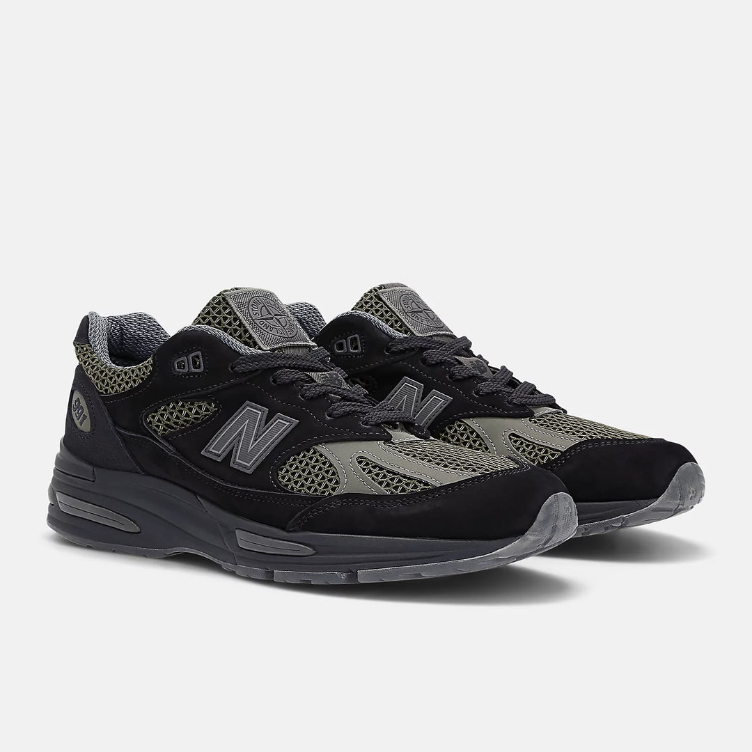 New Balance x Stone Island 991v2 Trainers