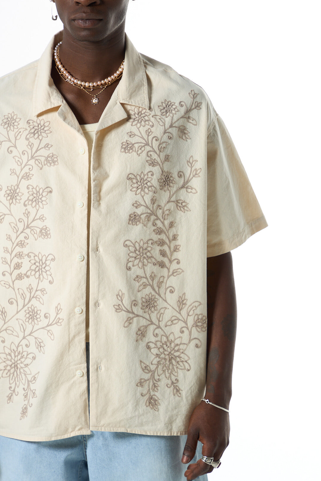 VAMOS FLORAL EMBROIDERED OVERSIZE SHORT SLEEVE LINEN SHIRT BEIGE