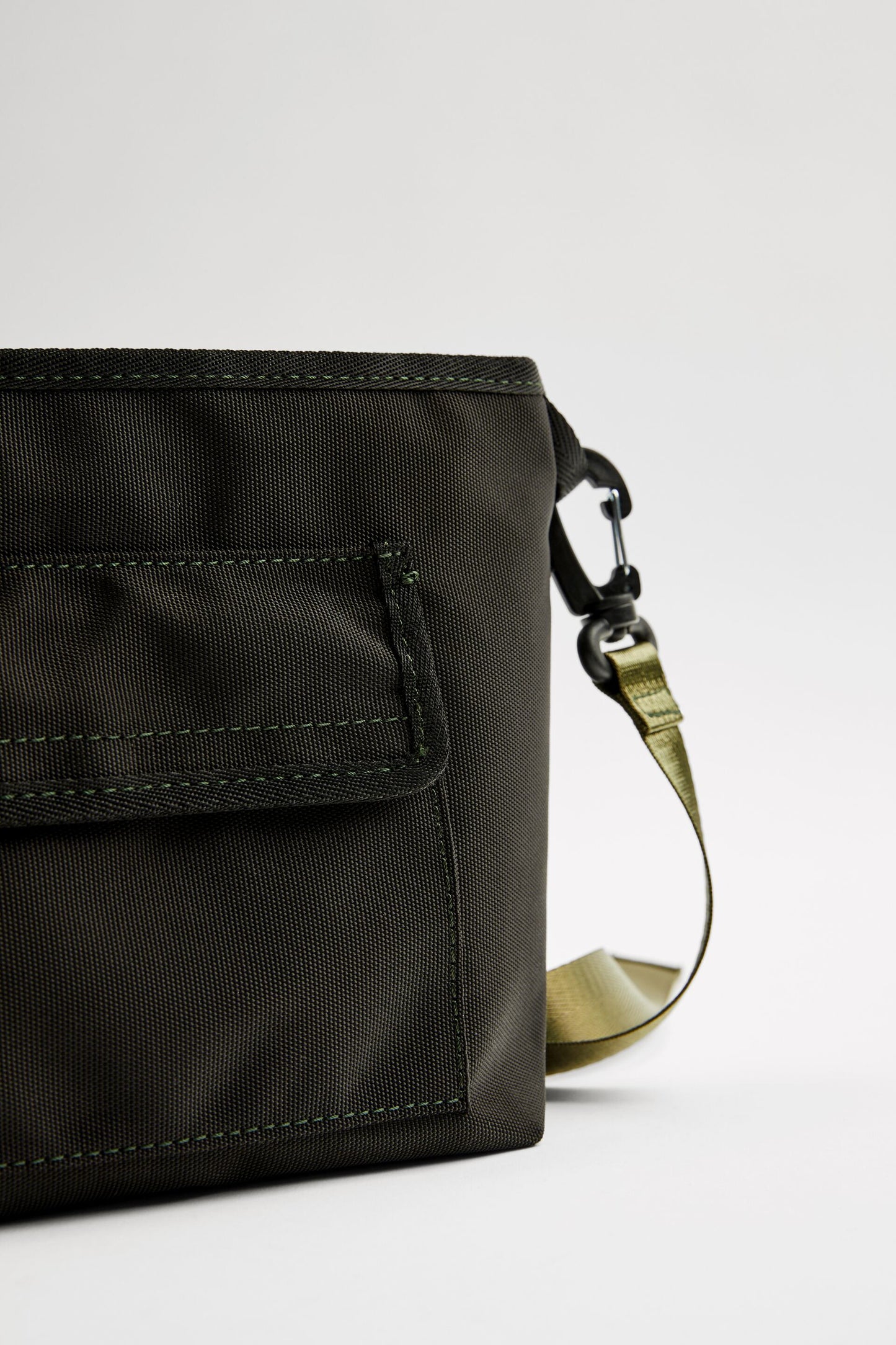 Zara Mini Nylon Messenger bag Garmisland