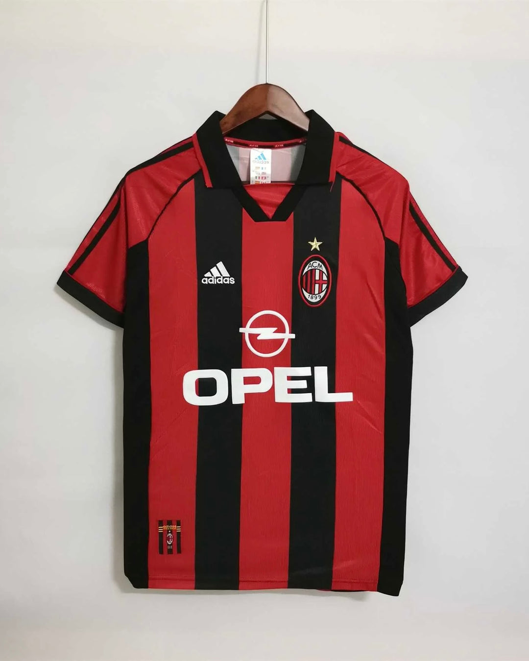 A.C. Milan 1998-00 Home Retro Jersey