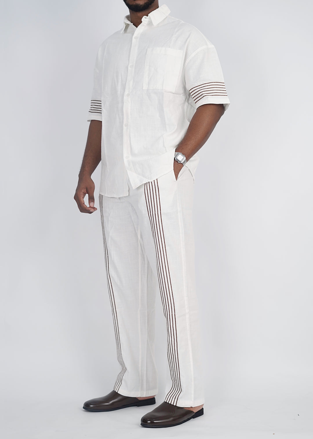 Vamos Short Sleeve Set in White
