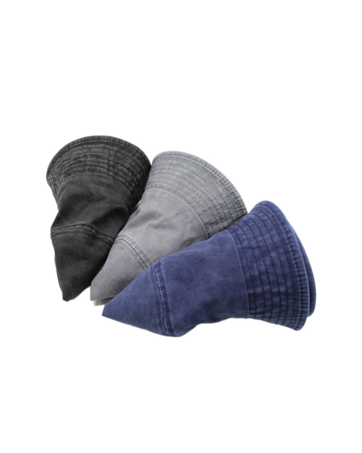 Washed denim bucket hat in grey