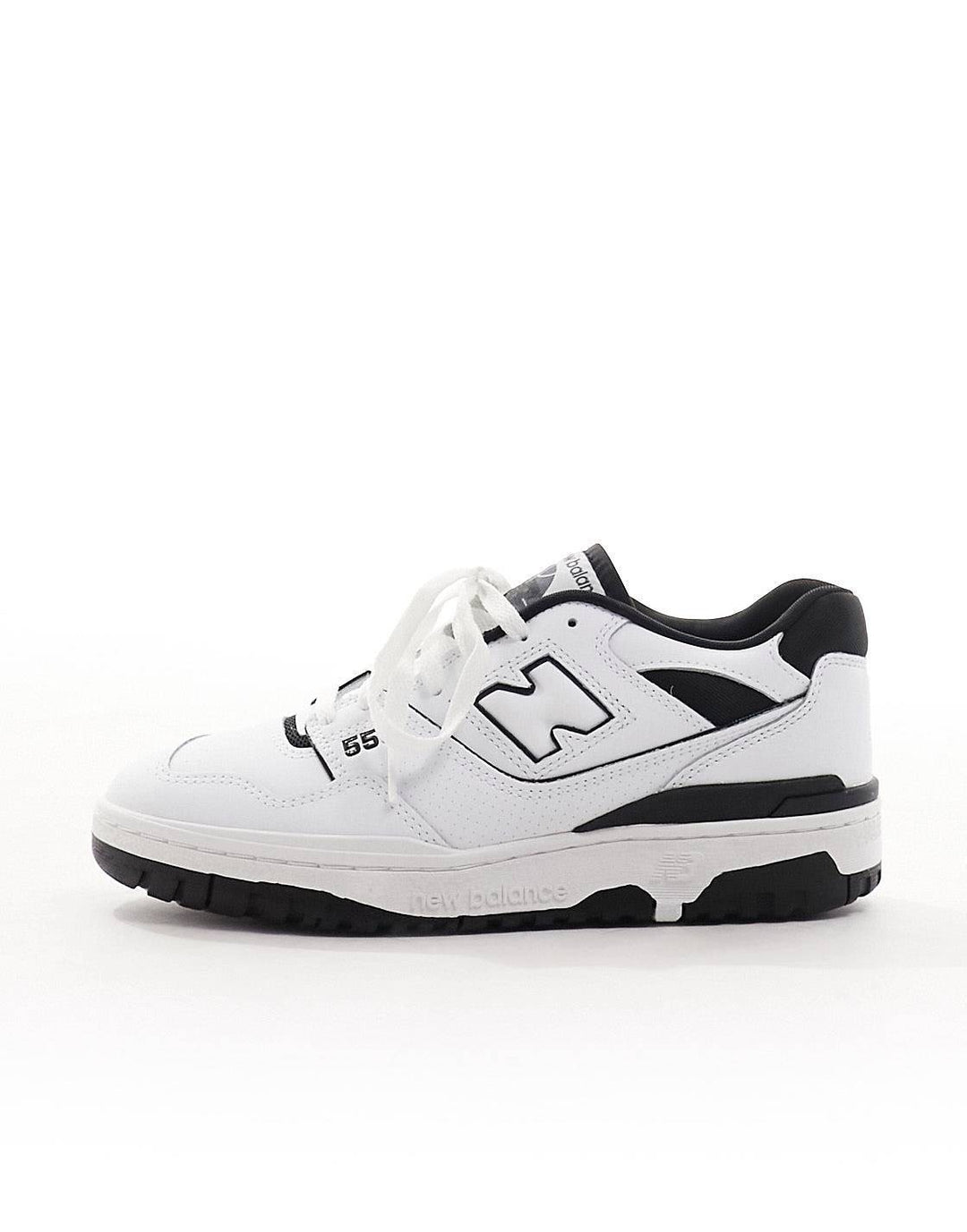 New Balance 550 trainers in black and white