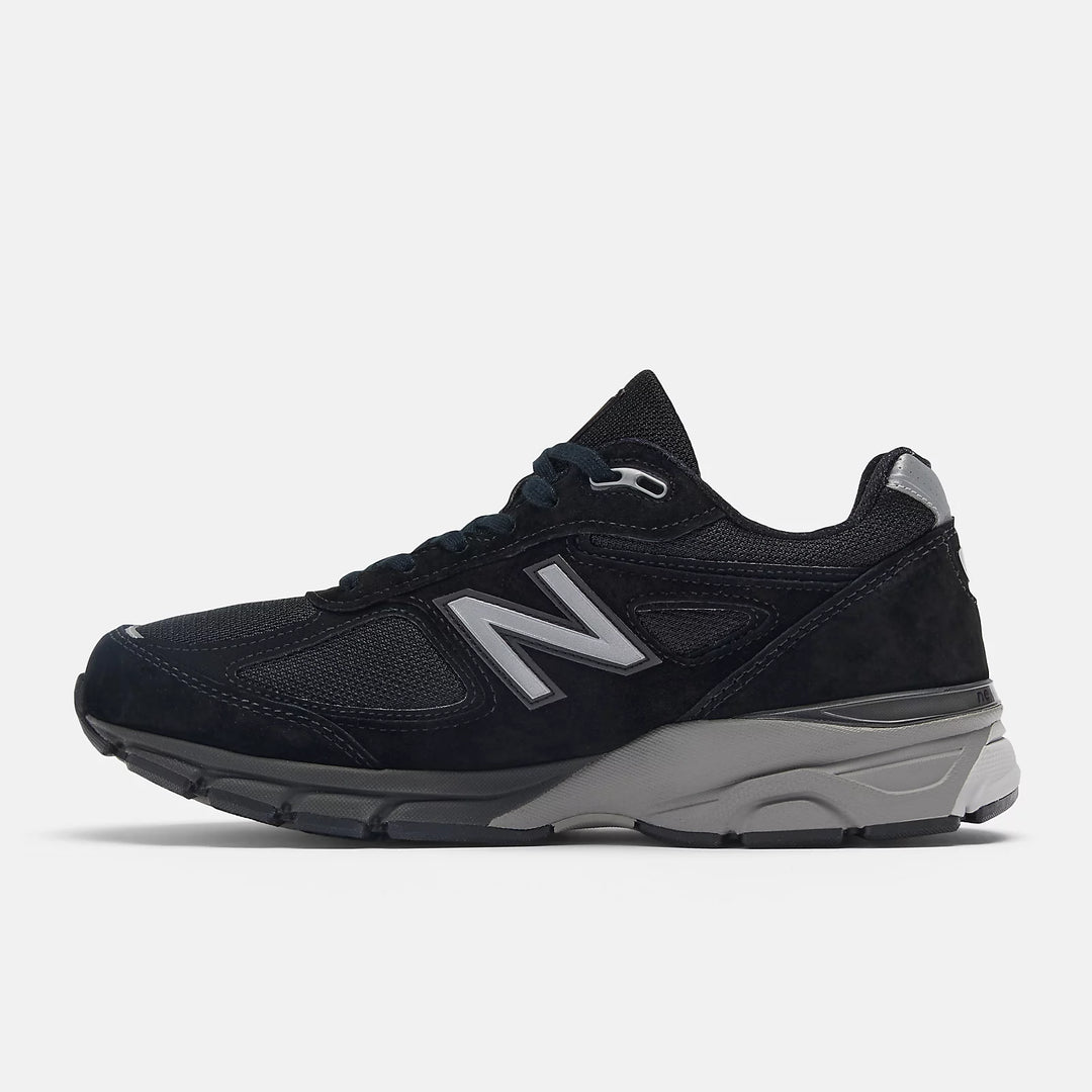 New Balance 990v5 Trainers