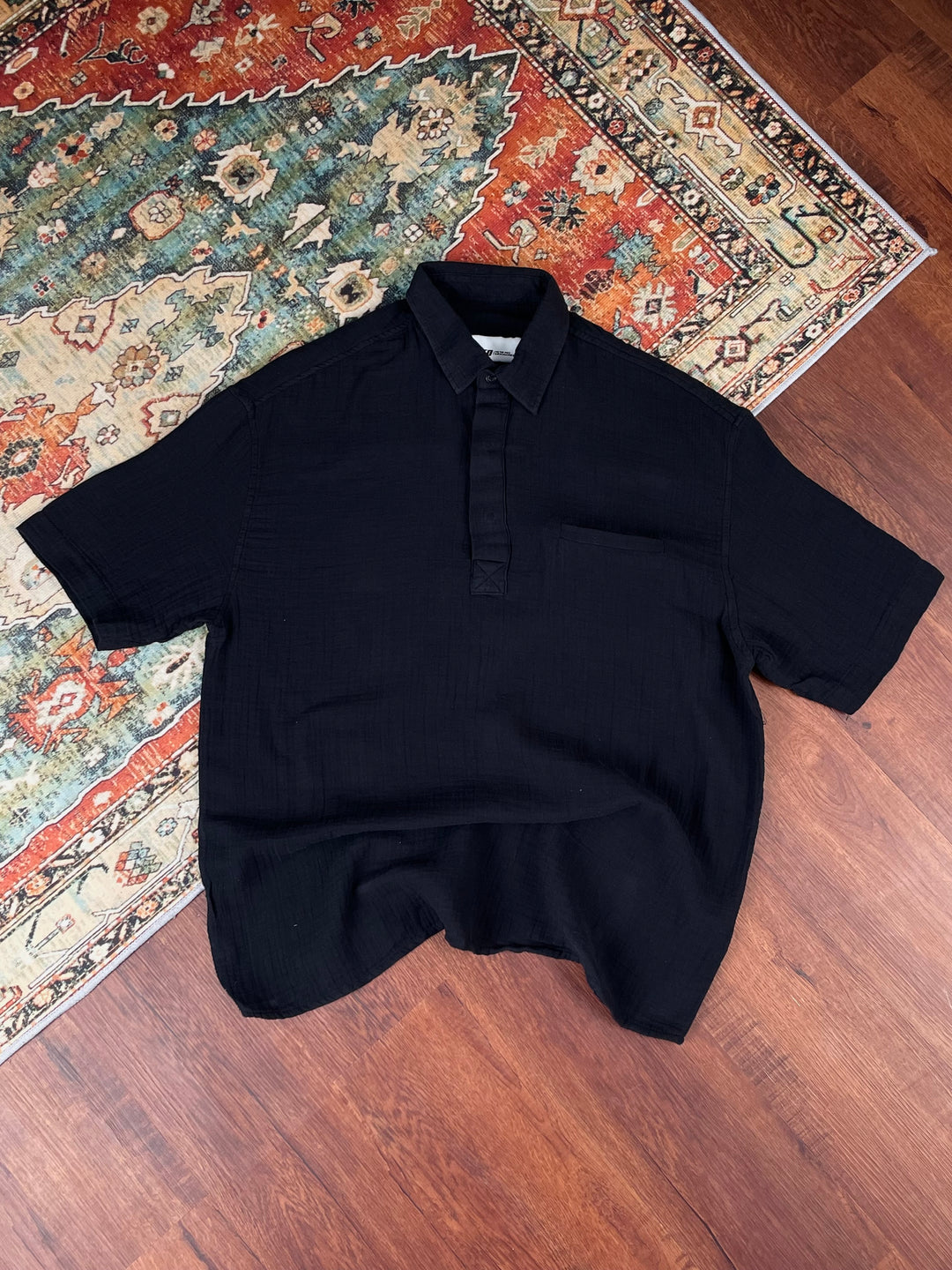 Giesto linen short sleeve shirt in black