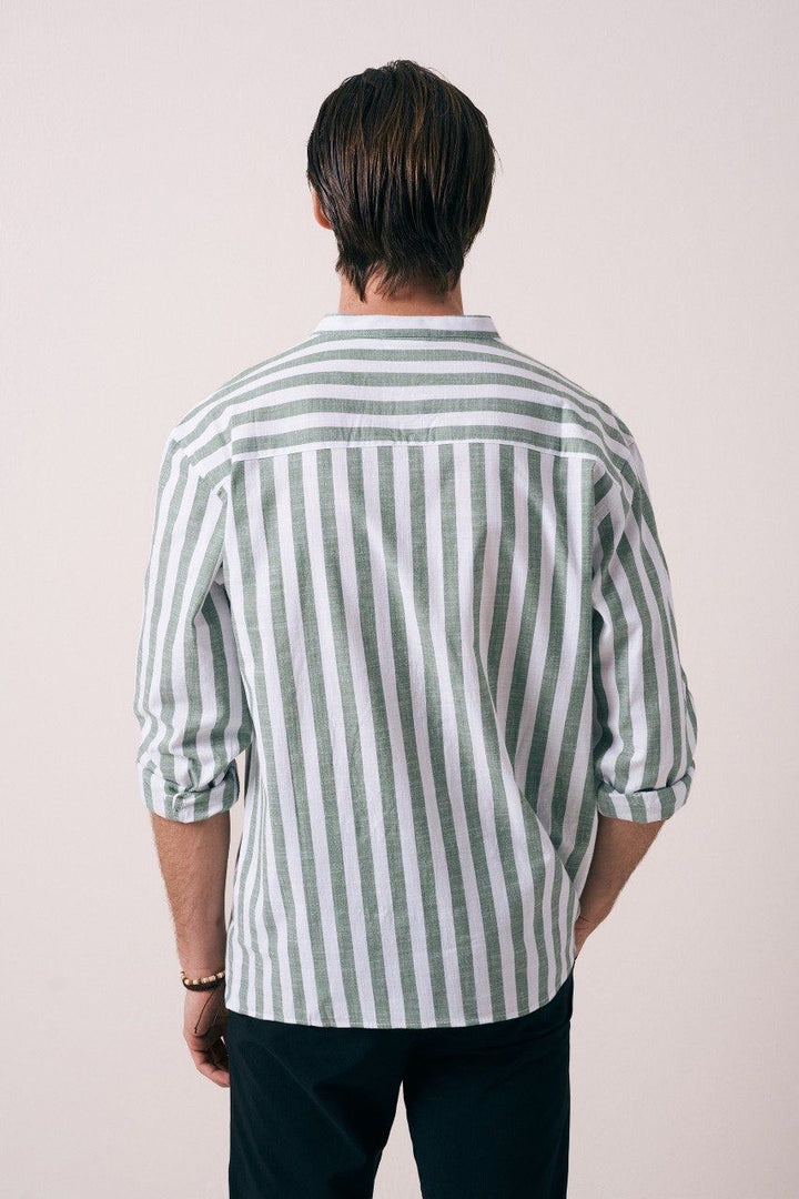 Massimo striped tab collar in green